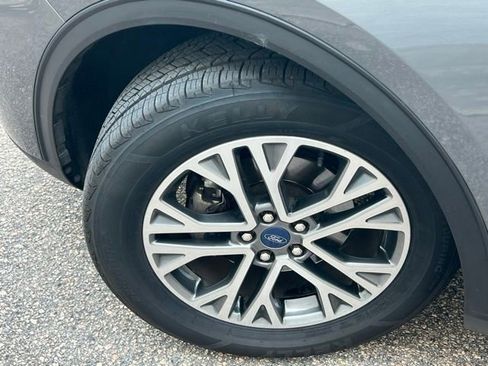 Used 2021 Ford Escape SEL image 36