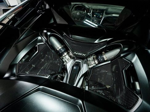 Used 2017 Acura NSX image 57