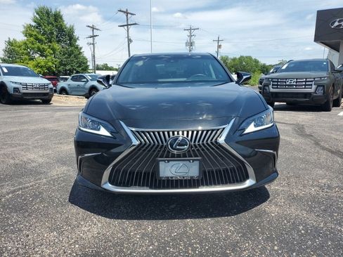 Used 2021 Lexus ES 350 w/ Premium Package FWD image 2