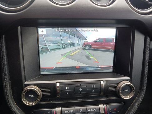 Used 2016 Ford Mustang Shelby GT350 w/ Technology Package image 20