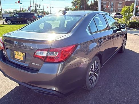 Used 2019 Subaru Legacy 2.5i Premium AWD/4WD image 5