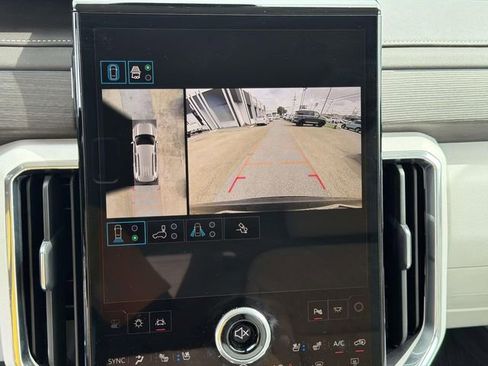 Used 2024 GMC Acadia Denali w/ Super Cruise Package FWD image 32