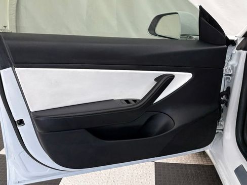 Used 2018 Tesla Model 3 Performance AWD/4WD image 15