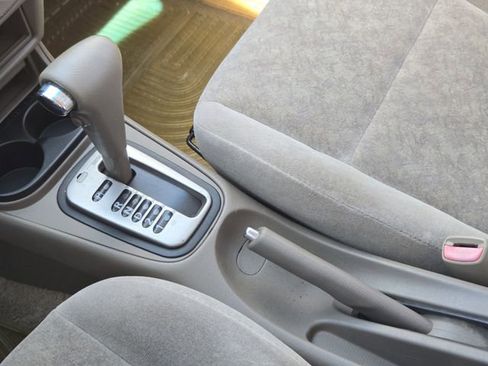Used 2001 Nissan Sentra GXE FWD image 20