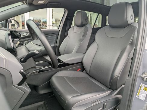Used 2023 Volkswagen ID.4 Pro S RWD image 26
