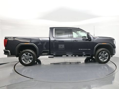 New 2026 GMC Sierra 3500 SLE w/ SLE Value Package AWD/4WD image 6