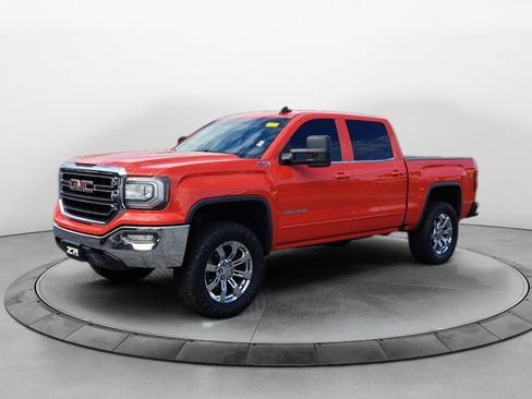 Used 2016 GMC Sierra 1500 SLE w/ SLE Value Package AWD/4WD image 3