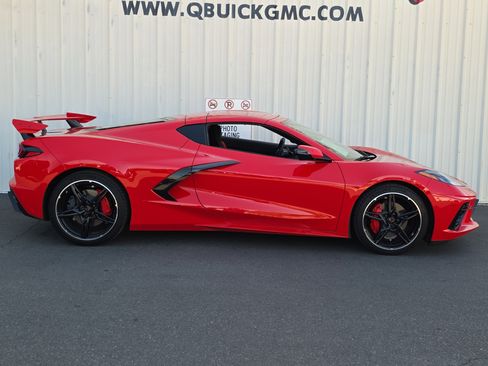 Used 2023 Chevrolet Corvette Stingray Coupe w/ 1LT image 11