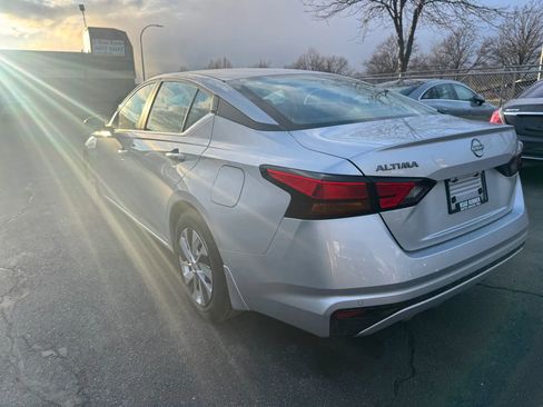 Used 2024 Nissan Altima 2.5 S image 5