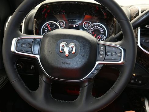 New 2026 RAM 2500 Big Horn AWD/4WD image 13