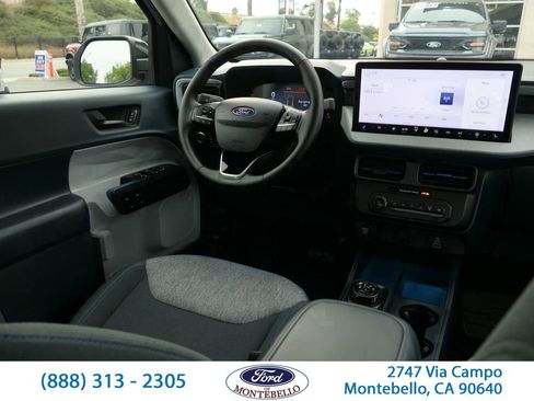 Used 2025 Ford Maverick XLT w/ XLT Luxury Package image 26
