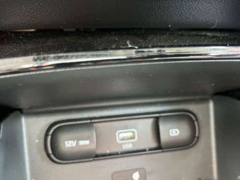 Used 2022 Kia Telluride SX w/ SX Prestige Package image 38