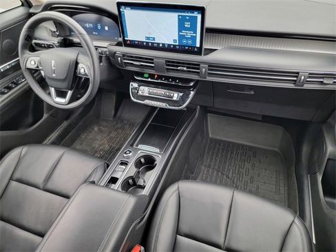 Certified 2024 Lincoln Corsair AWD w/ Equipment Group 101A image 38