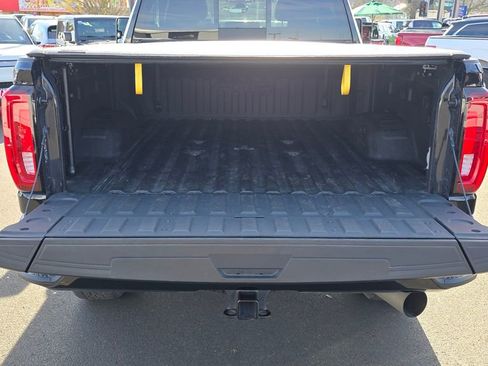 Used 2022 GMC Sierra 2500 AT4 w/ AT4 Premium Plus Package image 49