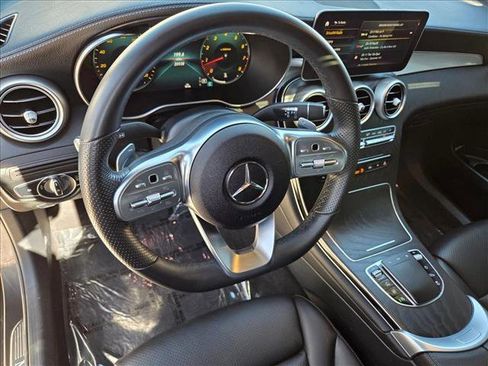 Used 2023 Mercedes-Benz GLC 300 4MATIC Coupe image 10
