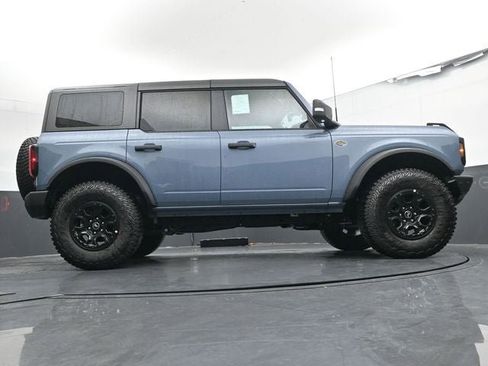 Used 2024 Ford Bronco Wildtrak AWD/4WD image 32