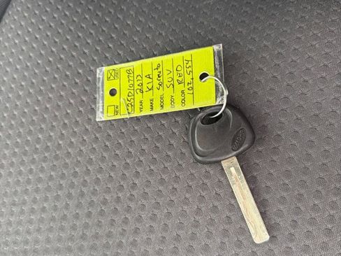 Used 2013 Kia Sorento LX image 50