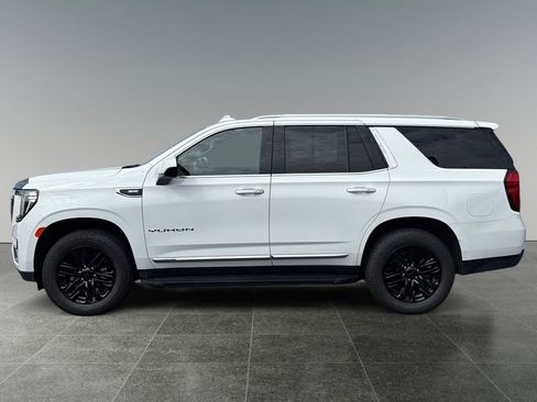 Used 2023 GMC Yukon SLT AWD/4WD image 5
