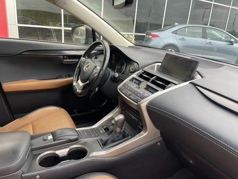 Used 2015 Lexus NX 200t FWD w/ Premium Package image 2