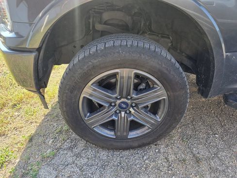 Used 2020 Ford F150 XLT w/ Equipment Group 302A Luxury AWD/4WD image 3