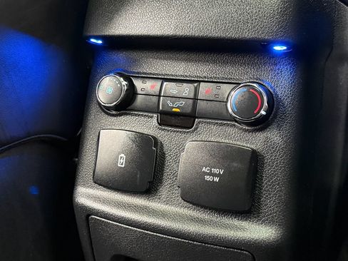 Used 2019 Ford Explorer Platinum AWD/4WD image 35