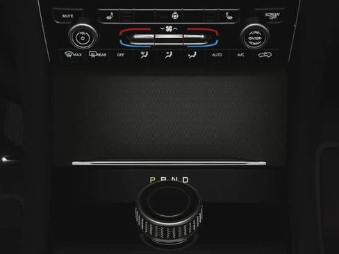 New 2025 Jeep Grand Cherokee L Altitude image 24