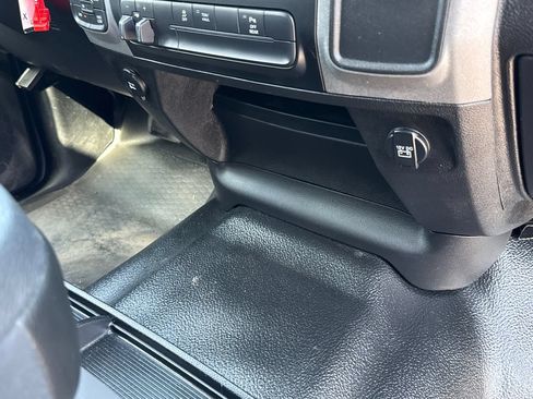 Used 2022 RAM 1500 Tradesman w/ Electronics Group AWD/4WD image 16