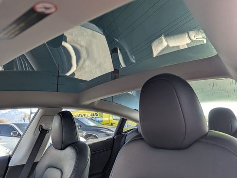 Used 2023 Tesla Model 3 Standard Range image 20