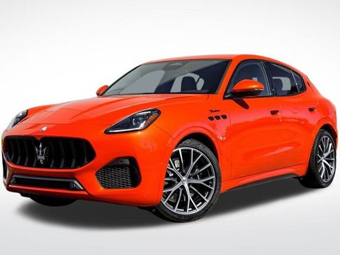 New 2026 Maserati Grecale Modena image 1