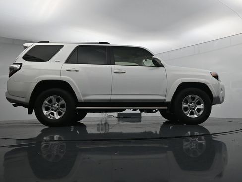 Used 2024 Toyota 4Runner SR5 Premium w/ Moonroof Package AWD/4WD image 24