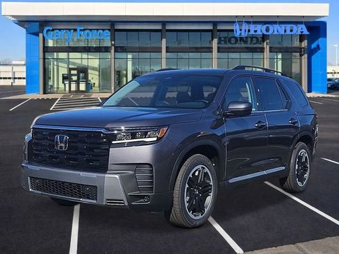 New 2026 Honda Pilot Touring image 1
