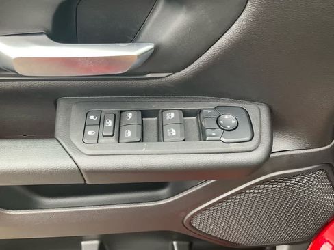 Used 2025 RAM 1500 Tradesman w/ Night Edition AWD/4WD image 13