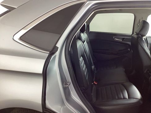 Used 2024 Ford Edge SEL image 12