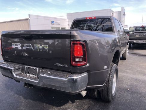 New 2026 RAM 3500 Tradesman image 5