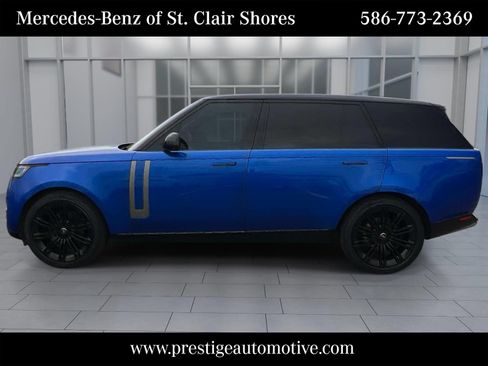 Used 2024 Land Rover Range Rover Long Wheelbase SE AWD/4WD image 2