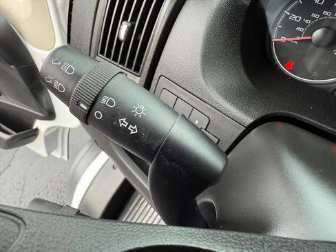 Used 2015 RAM ProMaster 2500 w/ Mopar Trailer Tow Group image 31