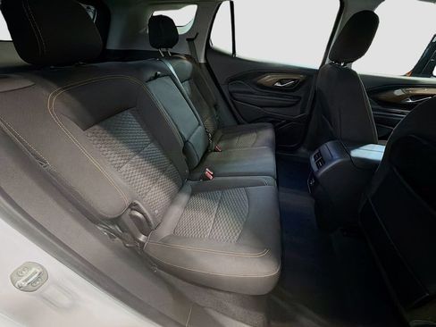 Used 2021 GMC Terrain SLE FWD image 27