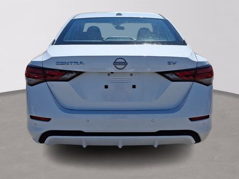 Used 2024 Nissan Sentra SV FWD image 5