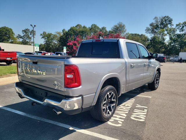 Used 2025 RAM 1500 Laramie AWD/4WD image 5