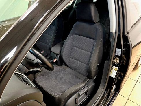 Used 2013 Volkswagen Golf TDI FWD image 10