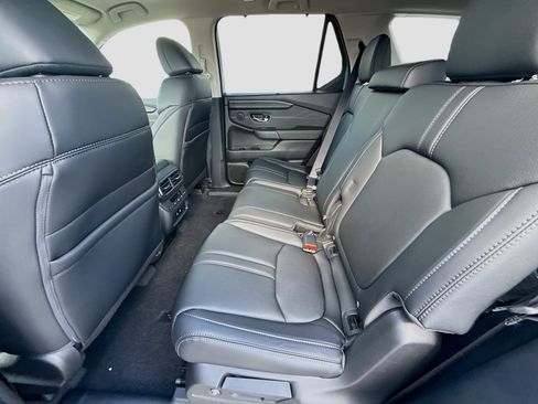 New 2026 Honda Pilot image 20