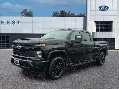 Used 2025 Chevrolet Silverado 2500 Custom w/ Custom Value Package