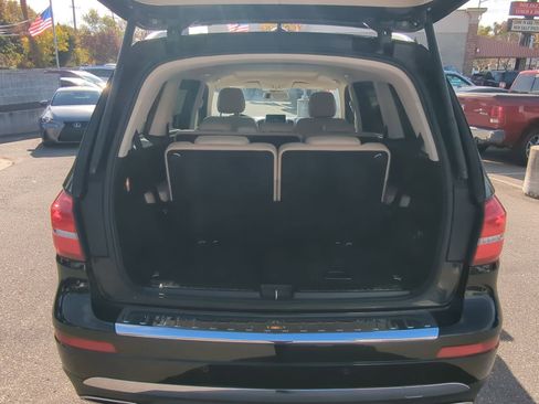 Used 2019 Mercedes-Benz GLS 450 4MATIC image 38