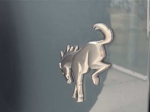 Used 2023 Ford Bronco Badlands image 29