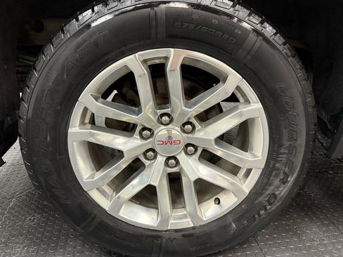 Used 2019 GMC Sierra 1500 SLT w/ SLT Premium Plus Package image 10