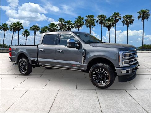 Certified 2024 Ford F250 Platinum image 2