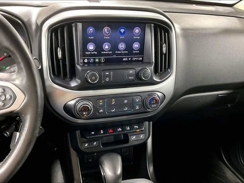 Used 2022 Chevrolet Colorado LT w/ Luxury Package AWD/4WD image 4