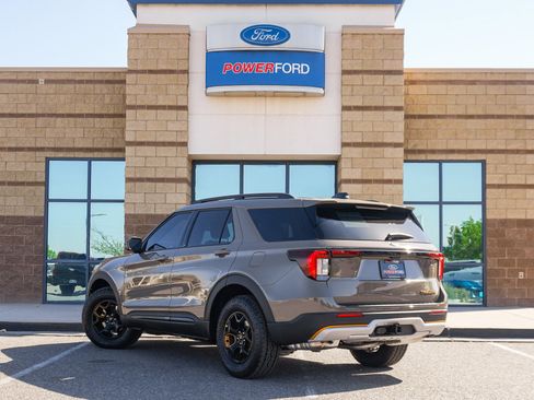 New 2026 Ford Explorer Tremor image 8
