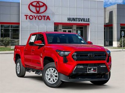 New 2025 Toyota Tacoma SR5