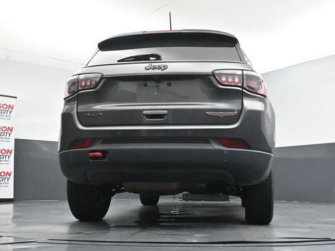 Used 2021 Jeep Compass Trailhawk AWD/4WD image 23